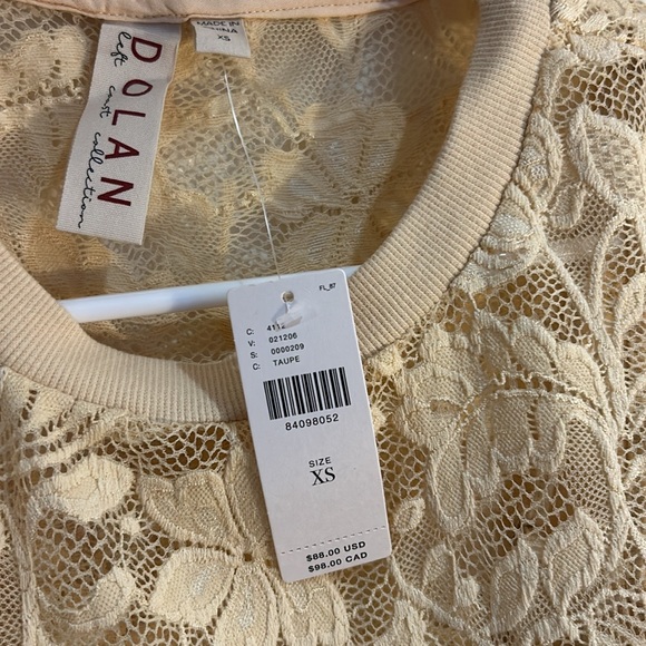 Anthropologie lacy tee shirt (slightly oversized) - Picture 4 of 4